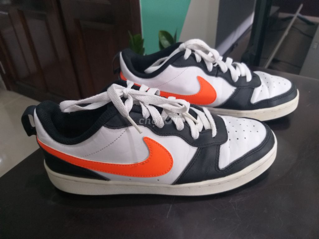[Thanh lý] Giày Nike Court Size 40 chính hãng