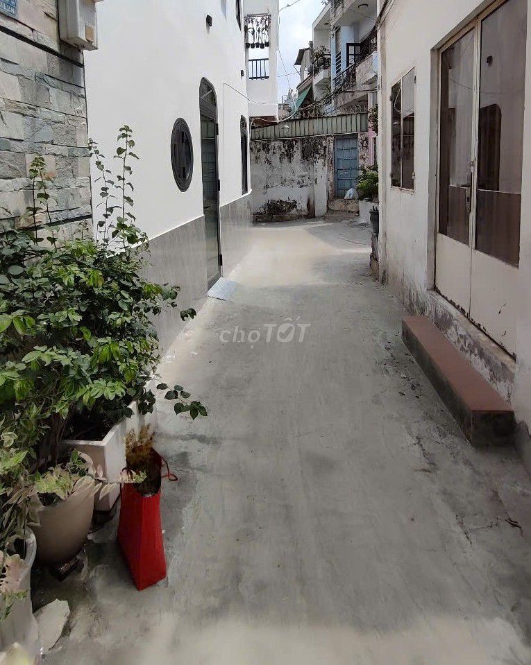 HẺM Ô TÔ TRÁNH cách 50m, Nhà 2 Tầng gần 40m2, P1 Gò Vấp, giá 4x tỷ. Mua bán Nhà ở tại Quận Gò Vấp Tp Hồ Chí Minh được đăng bởi Trần Hữu Toàn hình 2