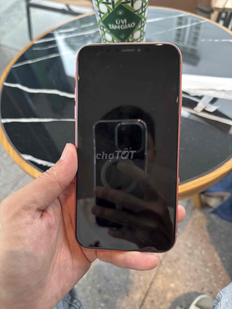 Apple iPhone XR 128GB Cam Đã sử dụng. Mua bán Điện thoại tại Thành phố Thủ Dầu Một Bình Dương được đăng bởi Nhật Khánh hình 1