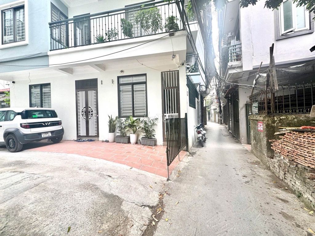 Bán nhà 4 tầng Lạc Long Quân - Võ Chí Công, gần Hồ Tây
