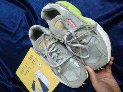 Giày addidas chính hãng dư dùng t.lí giá rẻ. Mua bán Giày dép tại Quận 1 Tp Hồ Chí Minh được đăng bởi pam