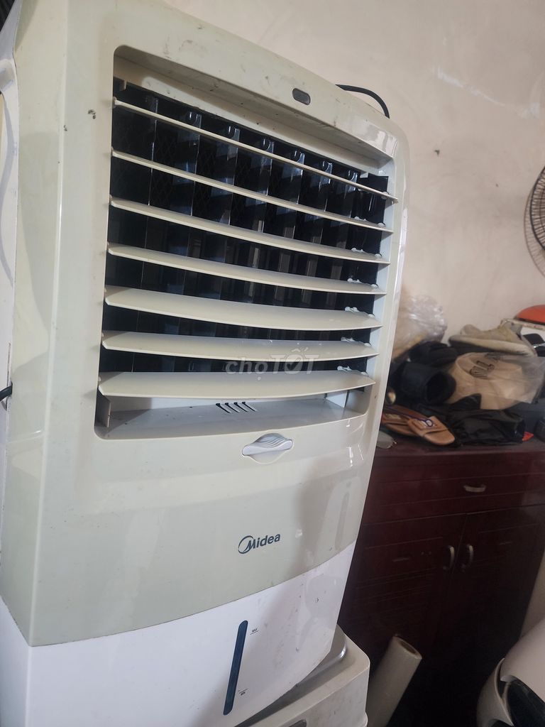 Quạt hơi nước Midea mát lạnh. Mua bán Quạt tại Quận Tân Phú Tp Hồ Chí Minh được đăng bởi Tuan khang hình 1