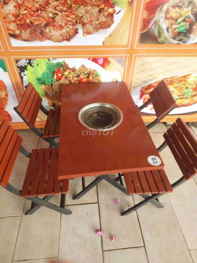 Bộ bàn ghế gỗ nhà hàng màu Nâu. Mua bán Bàn ghế tại Thị xã Phú Mỹ Bà Rịa - Vũng Tàu được đăng bởi Bat bai hình 1