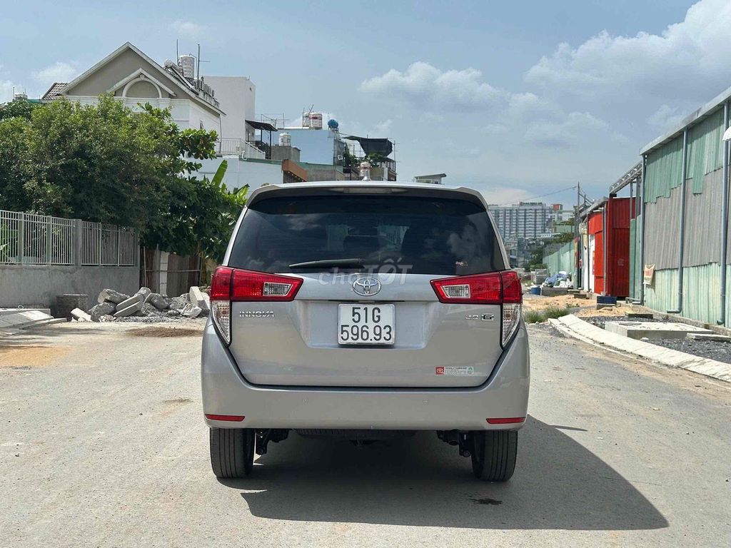 Toyota Innova 2018 2.0G. Mua bán Ô tô tại Quận Tân Bình Tp Hồ Chí Minh được đăng bởi Minh Thắng hình 5