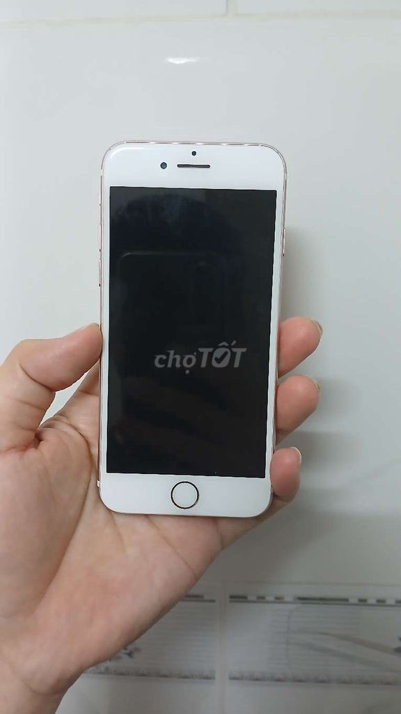 iPhone 7 Vàng hồng. Mua bán Điện thoại tại Quận Tân Phú Tp Hồ Chí Minh được đăng bởi Trần Ngọc tuyên hình 1