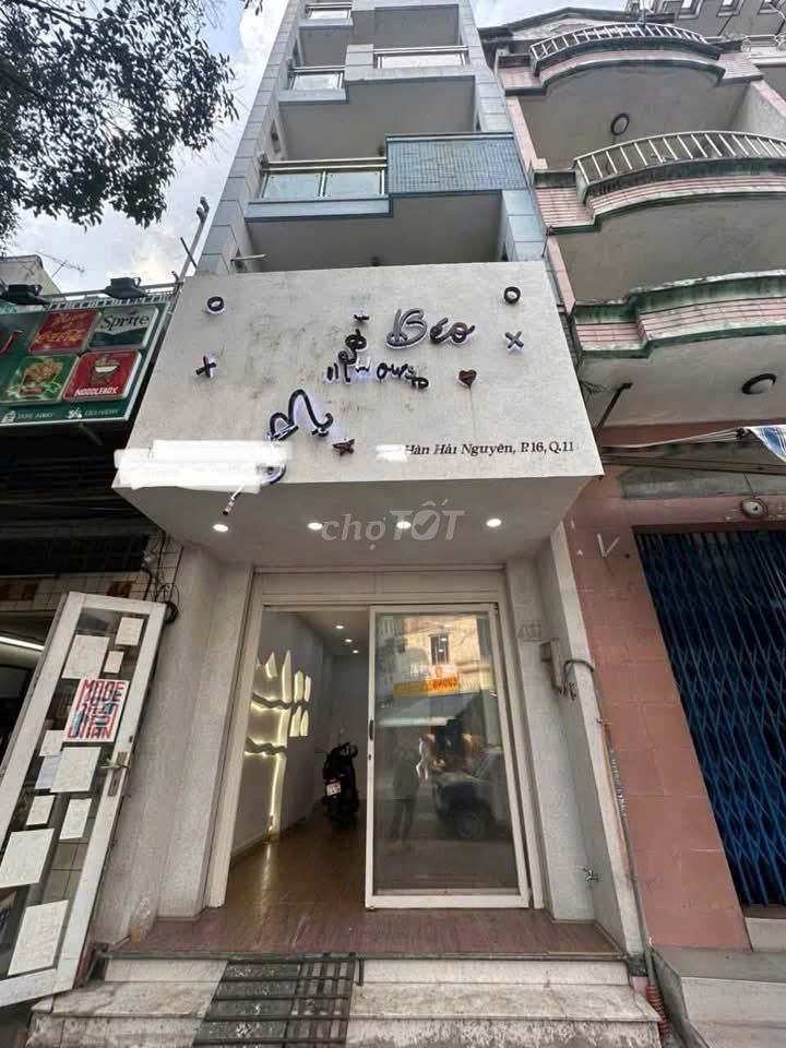Аренда · 5 комн. · 40 м² · Quận 11, ул. Đường Hàn Hải Nguyên