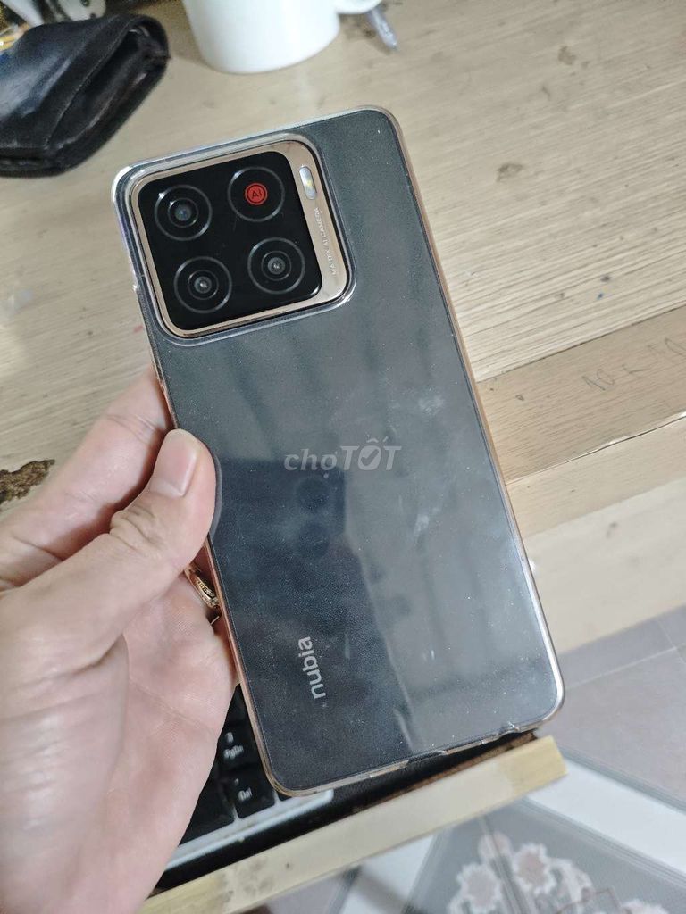 Nubia A56 128GB Đen mới dùng chục hôm. Mua bán Điện thoại tại Quận Bắc Từ Liêm Hà Nội được đăng bởi lê xuân hình 1