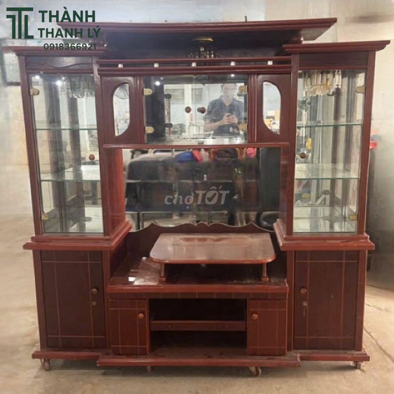 Tủ Trang Trí Gỗ MDF Nâu 1m75 Đẹp 90%. Mua bán Tủ, kệ gia đình tại Quận Tân Phú Tp Hồ Chí Minh được đăng bởi Thành Thanh Lý  hình 1