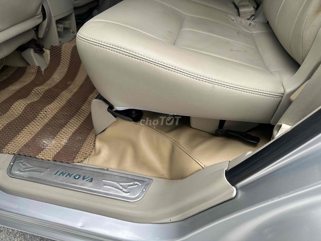 innova V 2010 một chủ từ mới. Mua bán Ô tô tại Quận Long Biên Hà Nội được đăng bởi TOÀN THẮNG Ô TÔ KINH BẮC hình 15