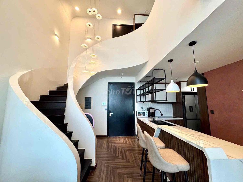 CHUNG CƯ FULL NỘI THẤT STUDIO VÀ GÁC BAN CÔNG RIÊNG