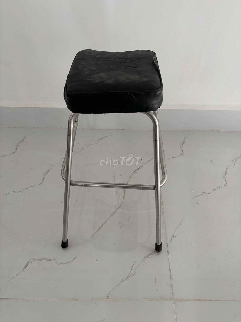 Ghế xe em bé Honda Đen (xe số). Mua bán Mẹ và bé tại Quận 12 Tp Hồ Chí Minh được đăng bởi Nguyễn Văn Hòa hình 1