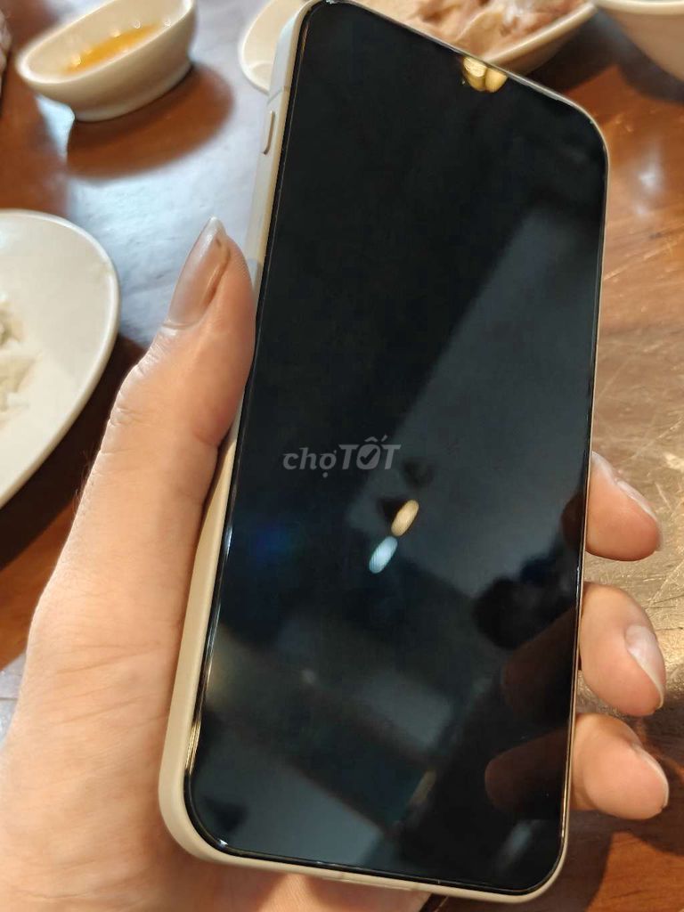 Oneplus 15 12GB/256GB Trắng Như mới. Mua bán Điện thoại tại Thành phố Thuận An Bình Dương được đăng bởi hieu hình 1