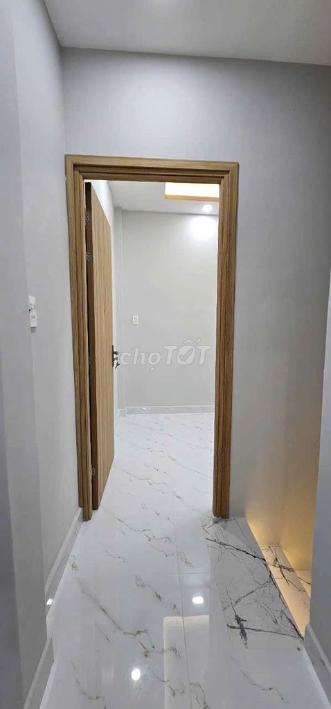 BÁN NHÀ MỚI 100% 4M X10M _ 3PN QUẬN 11