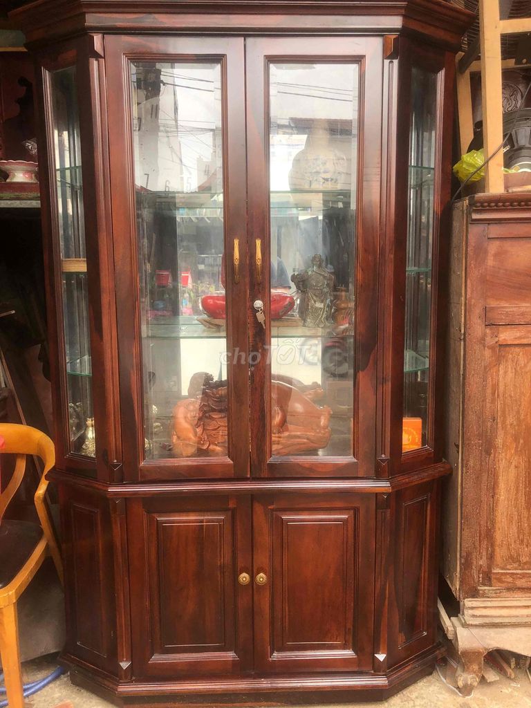 Tủ rượu gỗ màu Nâu 1m2x1m95x45cm. Mua bán Tủ, kệ gia đình tại Thành phố Thủ Đức Tp Hồ Chí Minh được đăng bởi Lê Ngọc cẩm hình 1