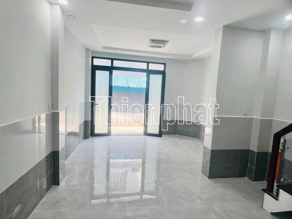 Nhà nguyên căn 2 Phòng ngủ hẻm nguyễn văn quỳ