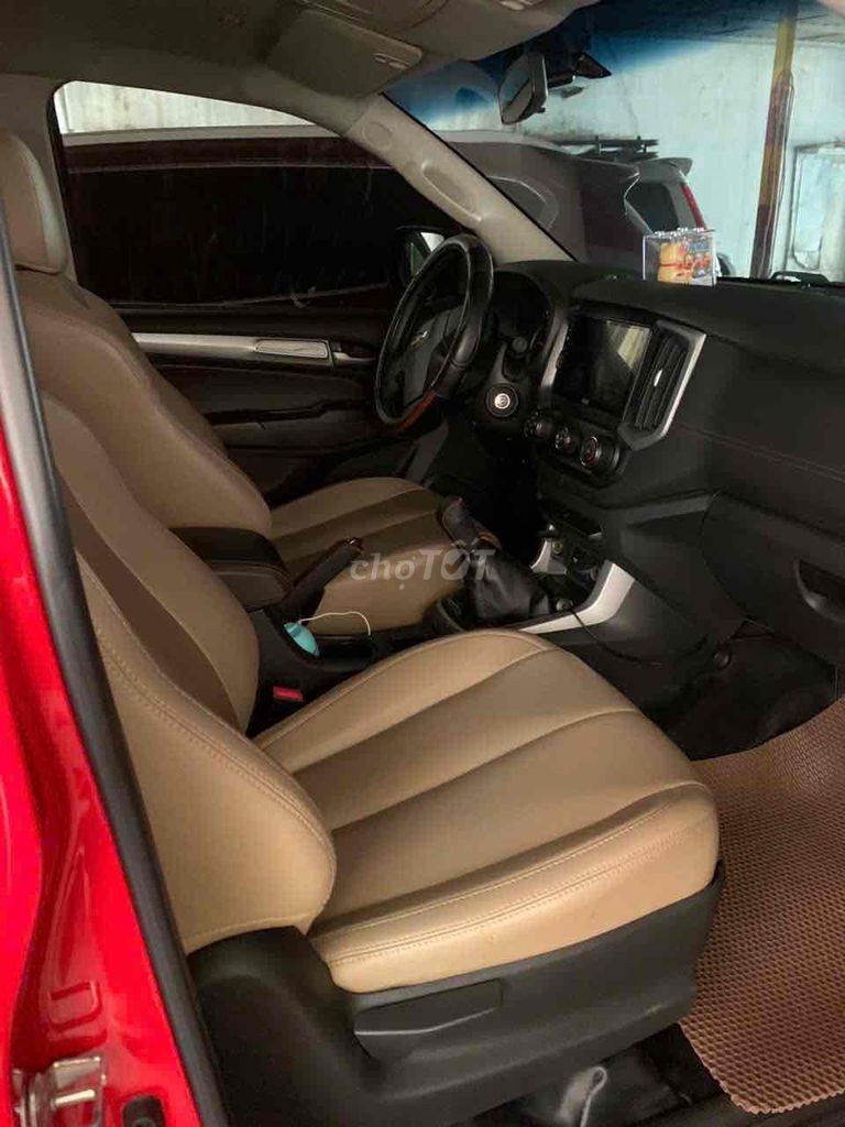 Chevrolet Trailblazer 2018 LT 2.5L 4x2 MT - 6V KM. Mua bán Ô tô tại Quận 12 Tp Hồ Chí Minh được đăng bởi CNNEWS hình 2