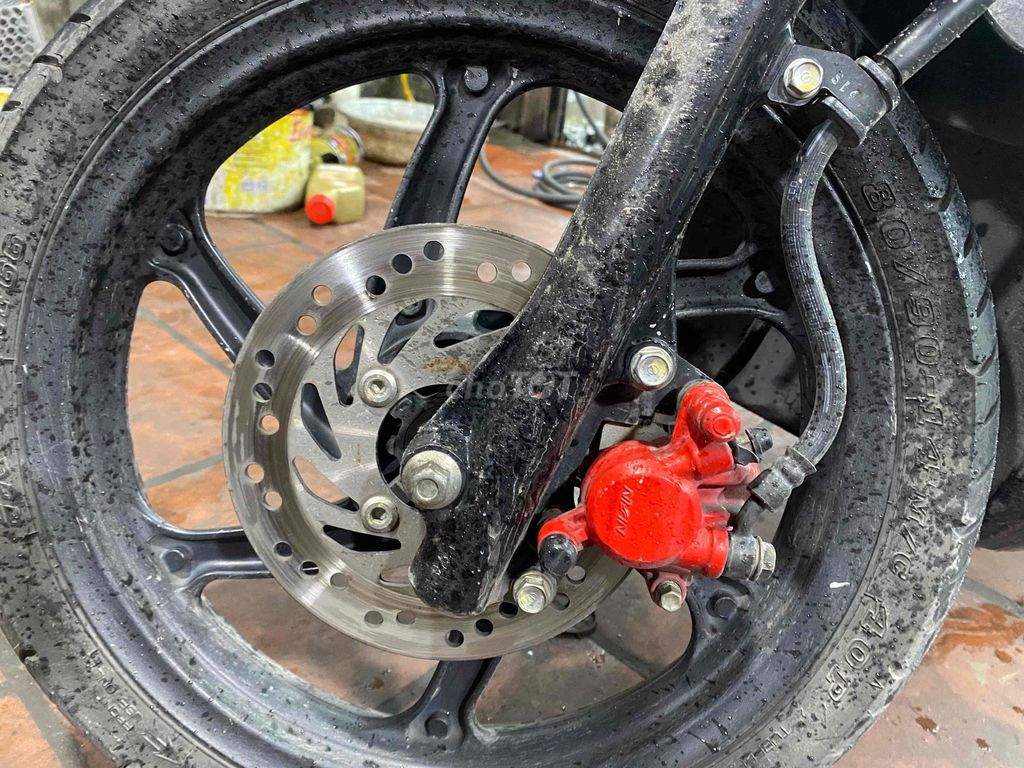 khách gần nhà nhờ đăng bán hộ xe vision 2015. Mua bán Xe máy tại Quận Tây Hồ Hà Nội được đăng bởi Anh Minh hình 3