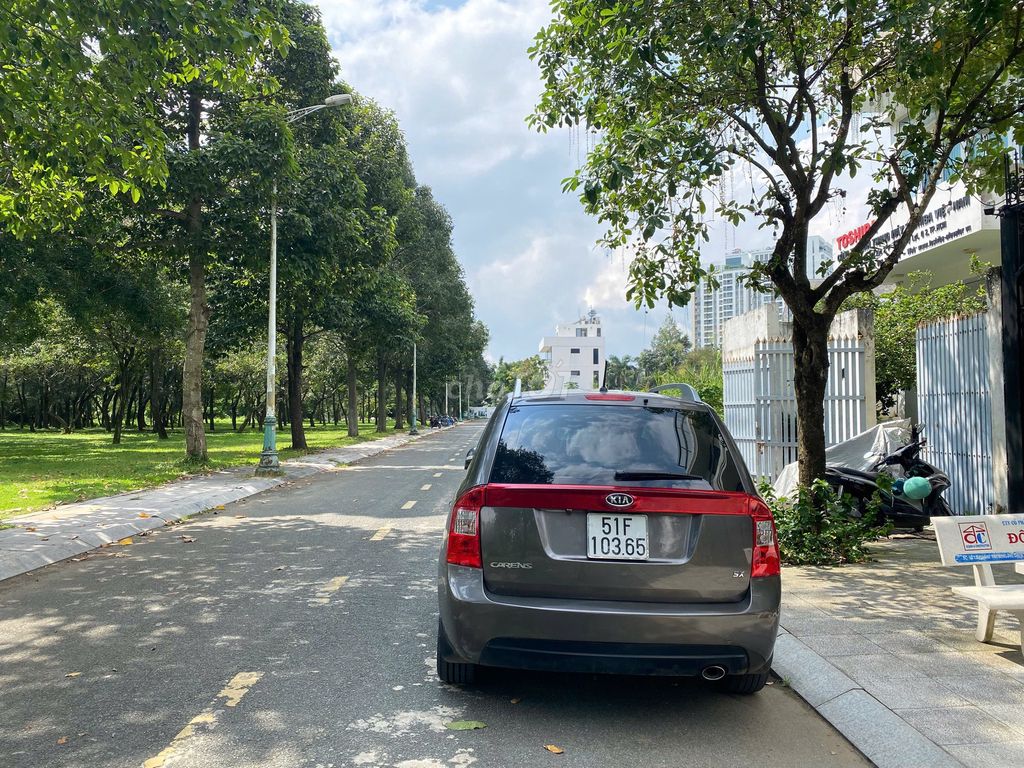 Kia Carens 2015 S SX 2.0 AT - 99000 km. Mua bán Ô tô tại Quận Bình Thạnh Tp Hồ Chí Minh được đăng bởi Hoang ngoc thang hình 2