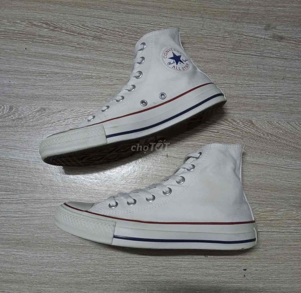Giày Converse cổ cao Unisex trắng bền bỉ. Mua bán Giày dép tại Huyện Tháp Mười Đồng Tháp được đăng bởi Ngọc Biên hình 1