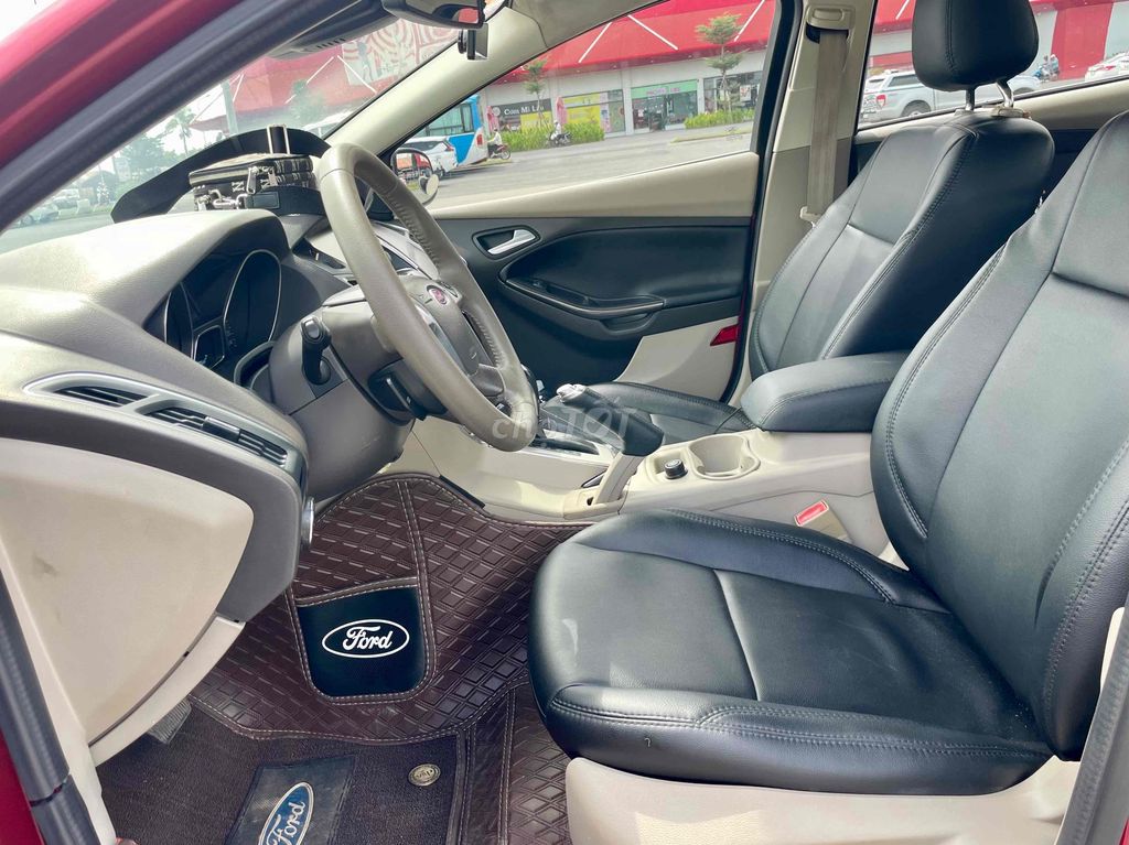 Ford Focus 2015 Titanium 2.0 AT - 101000 km. Mua bán Ô tô tại Quận 8 Tp Hồ Chí Minh được đăng bởi LynkCo VVK hình 6