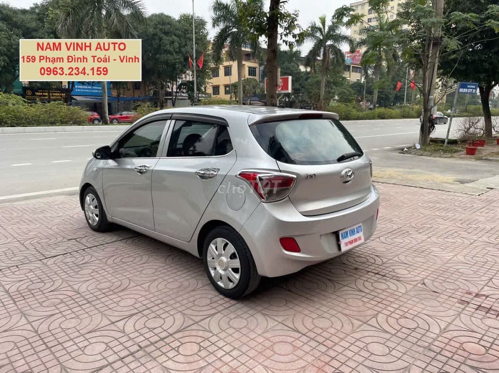 Hyundai Grand i10 2015 - chính chủ không khoan đục