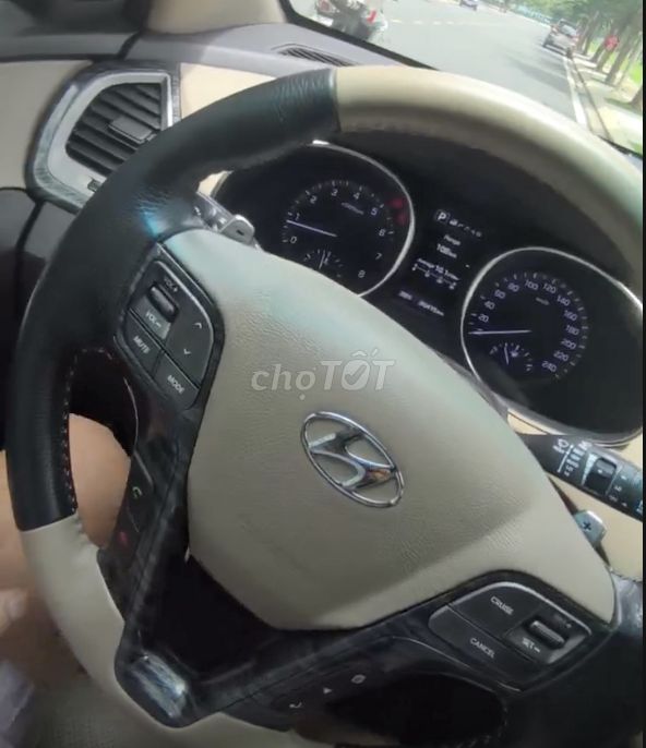 Santa Fe 2017 2.4L 4WD - 86000 km (Chính Chủ). Mua bán Ô tô tại Thành phố Thủ Đức Tp Hồ Chí Minh được đăng bởi Luong Le hình 3