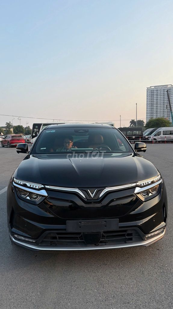 VinFast VF8 Plus 2023 Đen. Mua bán Ô tô tại Quận Nam Từ Liêm Hà Nội được đăng bởi Duy Quang GF hình 1