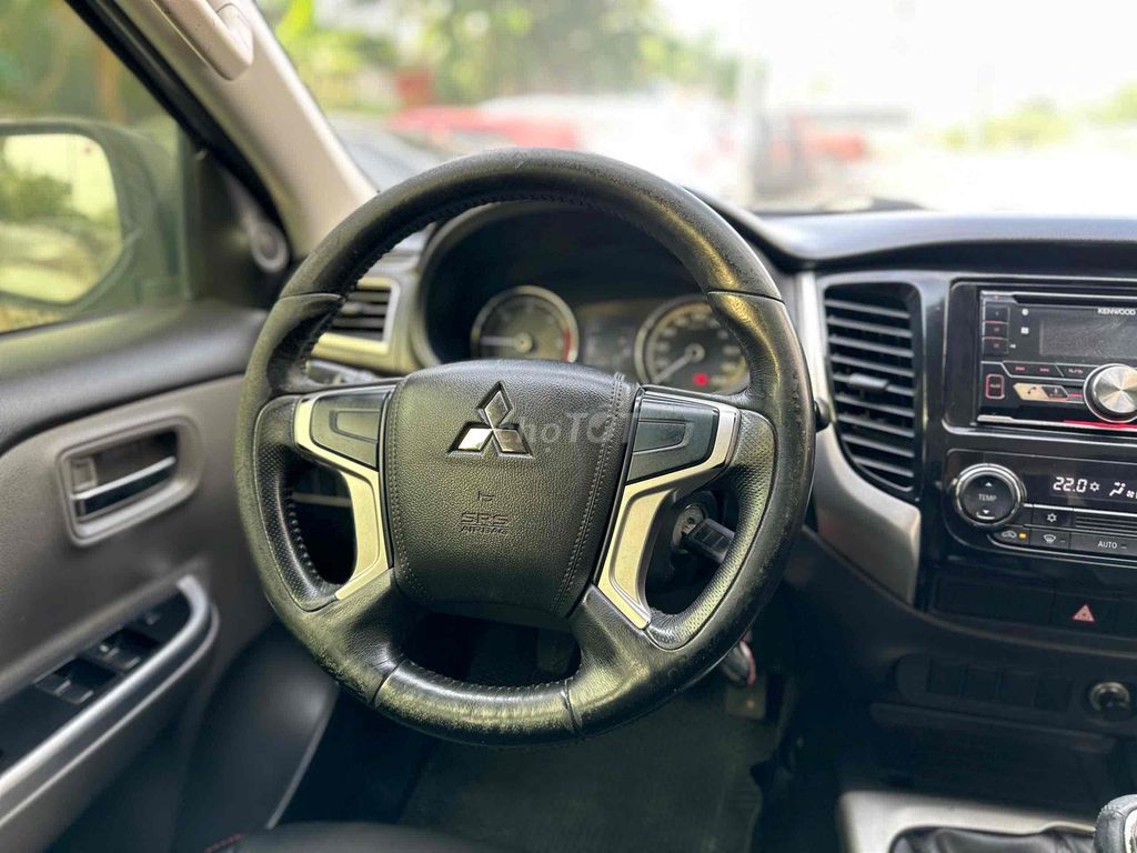 Mitsubishi Triton 2017 2 cầu. Mua bán Ô tô tại Quận Hà Đông Hà Nội được đăng bởi Hiệp Xoăn Hà Đông hình 5