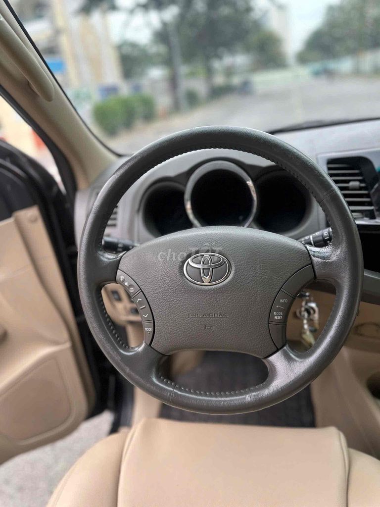 Toyota Fortuner 2011 2.7V -. Mua bán Ô tô tại Quận 1 Tp Hồ Chí Minh được đăng bởi AUTO 380 hình 9