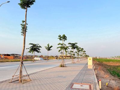 Bán lô 5x17 85m2 sổ sẵn, Ngay DT730 giá 625tr 25% nhận sổ.