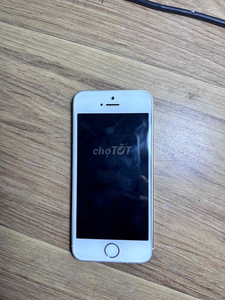 Apple iPhone 5s 16GB Bạc Đã dùng. Mua bán Điện thoại tại Thị xã Ayun Pa Gia Lai được đăng bởi Xuân Bảo hình 1