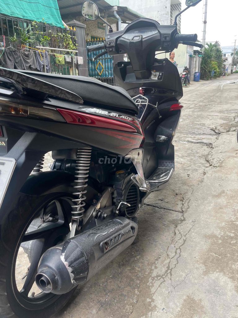 Air BLADE máy êm xe đẹp. Mua bán Xe máy tại Huyện Đức Hòa Long An được đăng bởi XE MÁY CŨ LONG AN hình 2