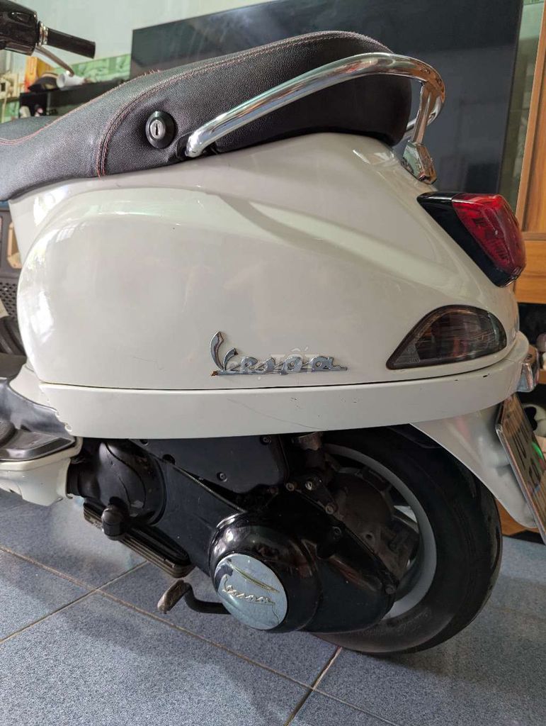 Vespa LX 2011 Fi màu trắng bs70 máy zin. Mua bán Xe máy tại Huyện Hòa Thành Tây Ninh được đăng bởi Hậu Nguyễn hình 3