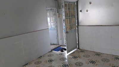 Phòng trọ chính chủ, lối đi riêng 32m2, lầu 4, đường Lãnh Binh Thăng 