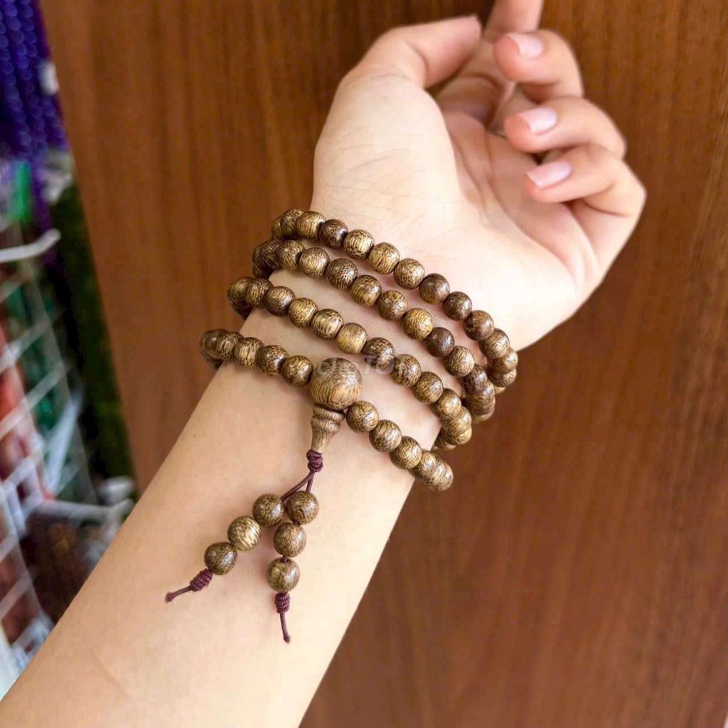 Vòng tay Trầm hương Nữ. Mua bán Phụ kiện thời trang khác tại Quận Gò Vấp Tp Hồ Chí Minh được đăng bởi Tấn Đạt hình 1