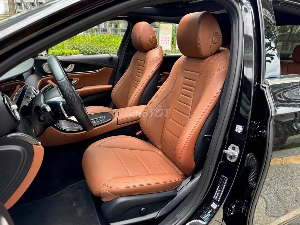 E300 AMG sx 2021 zin đẹp giá cực tốt. Mua bán Ô tô tại Quận 7 Tp Hồ Chí Minh được đăng bởi tuấn anh hình 4