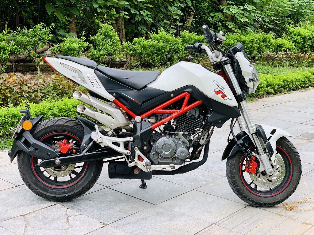 BENELLI TNT 125 NGUYÊN ZIN ĐỜI CAO BIỂN HN XE NHẬP. Mua bán Xe máy tại Quận Nam Từ Liêm Hà Nội được đăng bởi Hà Thanh hình 5
