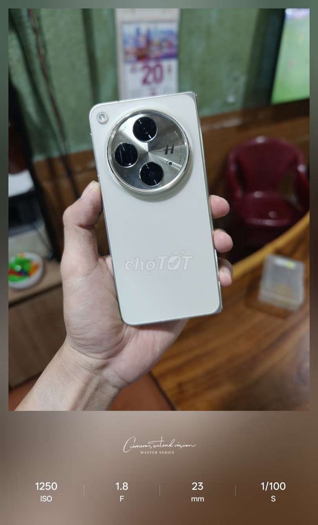 Oppo Find N3 512GB Vàng chính hãng. Mua bán Điện thoại tại Thành phố Thủ Dầu Một Bình Dương được đăng bởi Việt Phê hình 1