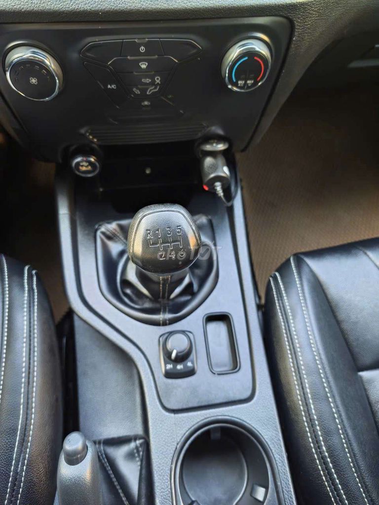 2020 XL 2.2L 4x4 MT - 107000 km. Mua bán Ô tô tại Huyện Thanh Trì Hà Nội được đăng bởi Chuyên mua bán xe Bán Tải Lướt  hình 8