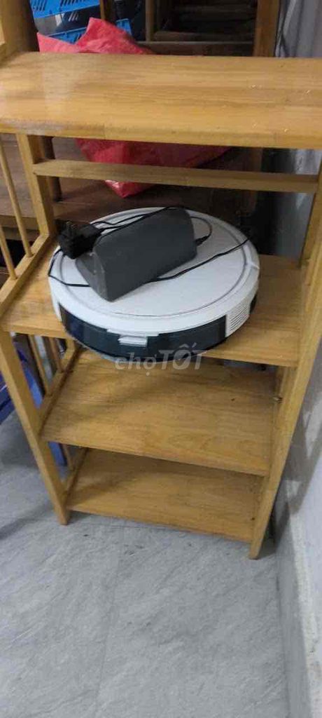Robot hút bụi Trắng Đen. Mua bán Thiết bị vệ sinh, nhà tắm tại Huyện Lục Nam Bắc Giang được đăng bởi Vietttel hình 1