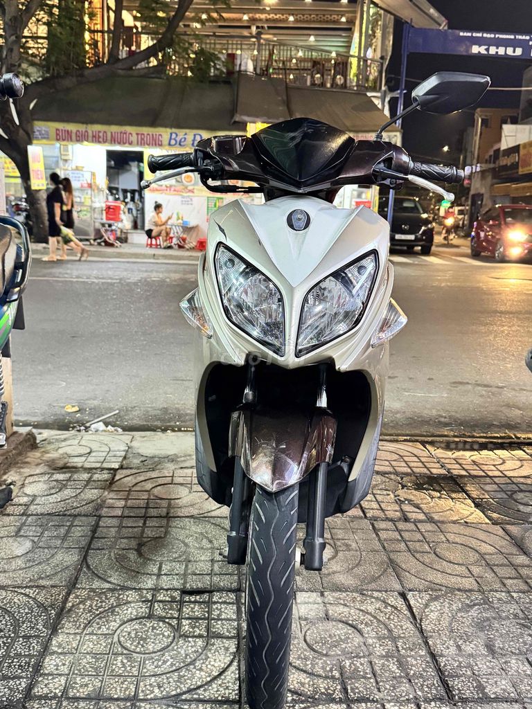 YAMAHA NO4 BSTP MÁY CHẠY ÊM, ÁO ĐẸP, CHỨC NĂNG TÔT. Mua bán Xe máy tại Quận Tân Phú Tp Hồ Chí Minh được đăng bởi Linh hình 4