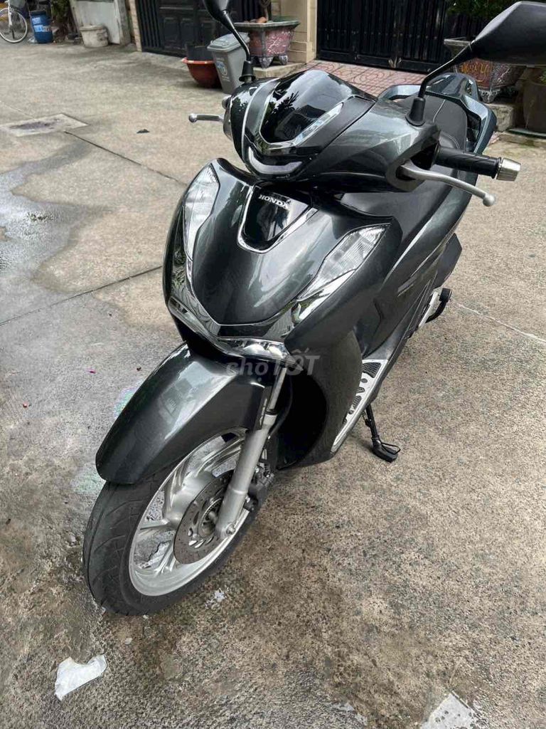 Honda SH 150 ABS 2020 серый 20000 км