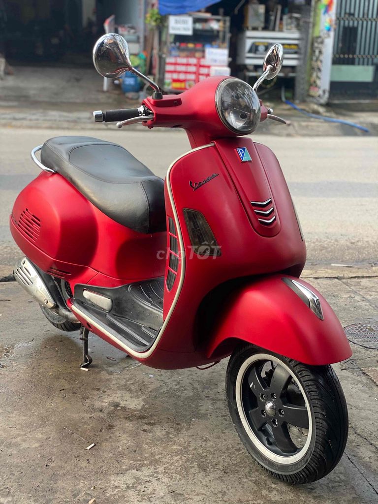 BÁN XE VESPA GTS. XE RẤT ĐẸP. BS 60 42224. Mua bán Xe máy tại Thành phố Thủ Đức Tp Hồ Chí Minh được đăng bởi Xe Máy Quốc Hằng góp 0 đồng hình 3
