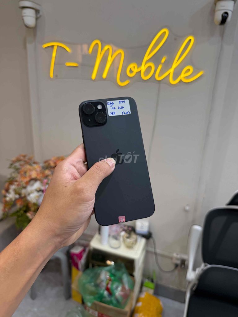 15 Plus 128Gb Quốc Tế ko face id pin ngon. Mua bán Điện thoại tại Quận Thanh Xuân Hà Nội được đăng bởi Ngô Tráng T Mobile hình 1