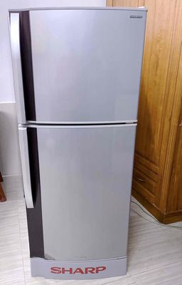 Thanh lý tủ lạnh sharp 220l chưa sưa sửa chữa. Mua bán Tủ lạnh tại Quận Thanh Xuân Hà Nội được đăng bởi tam