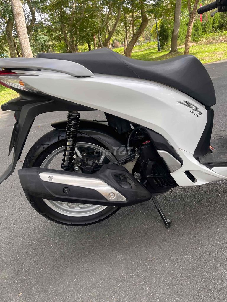 BÁN SH150i Sx2016 Khoá Smartkey Xe nguyên zin. Mua bán Xe máy tại Thành phố Sa Đéc Đồng Tháp được đăng bởi HàTrung hình 3