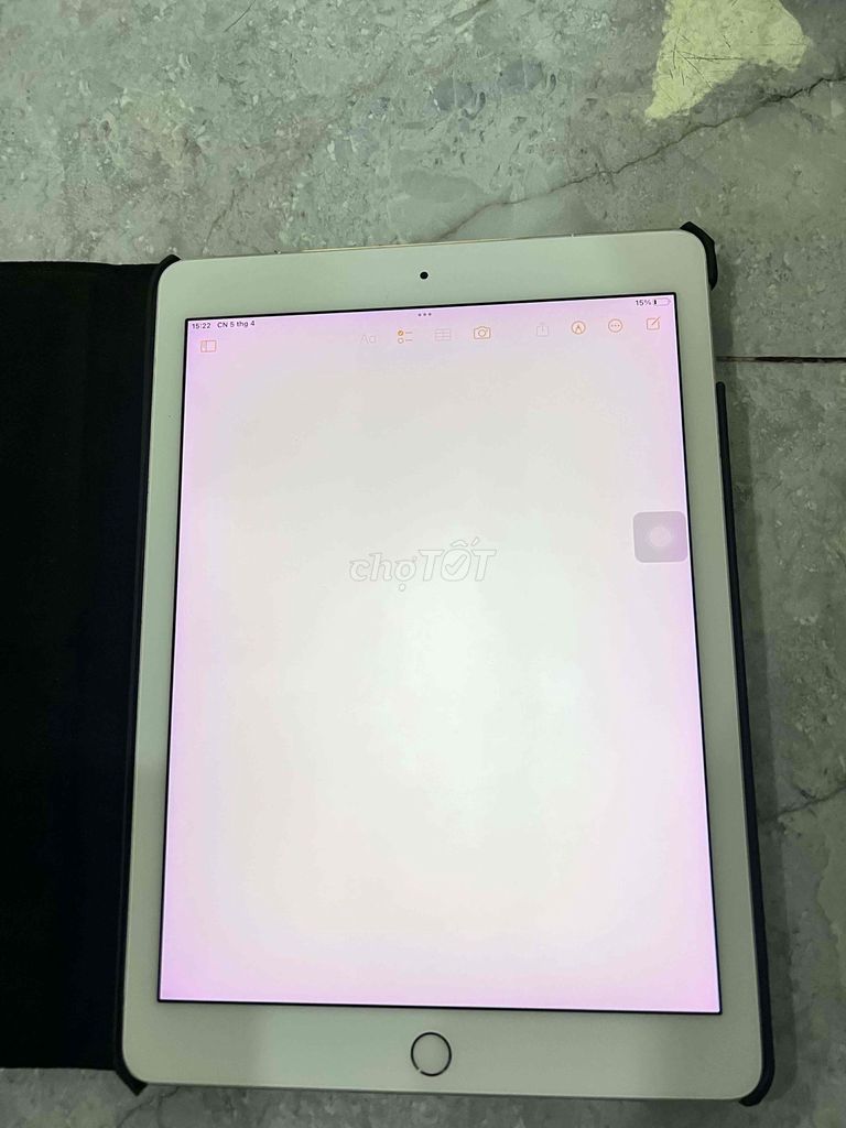 Apple iPad 9.7 inch 32GB Vàng. Mua bán Máy tính bảng tại Quận Phú Nhuận Tp Hồ Chí Minh được đăng bởi cá chép biết bai hình 1