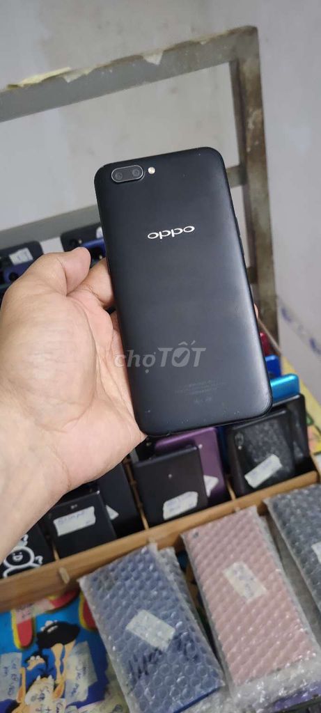 Oppo R1, ram 4gb, 64gb. Mua bán Điện thoại tại Quận Gò Vấp Tp Hồ Chí Minh được đăng bởi A LONG   nhận thanh toán THẺ TÍN DỤNG hình 1