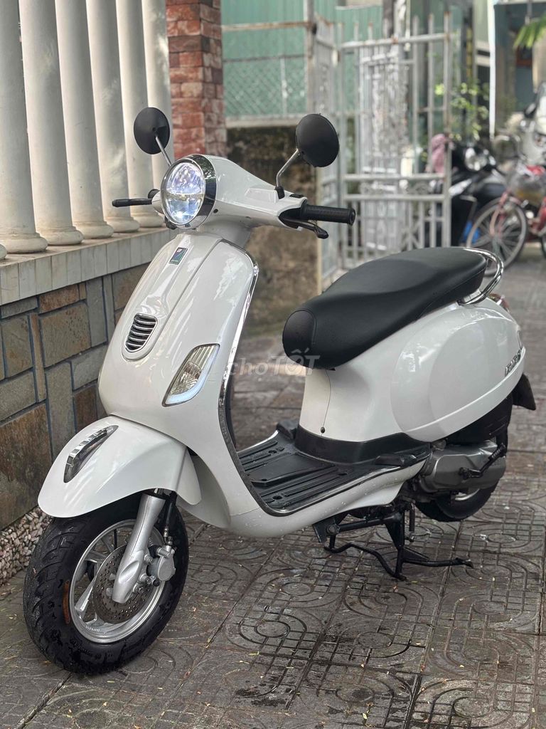 cần bán tay ga 50cc chính chủ bstp. Mua bán Xe máy tại Quận Cẩm Lệ Đà Nẵng được đăng bởi Minh Đức Nguyễn hình 2