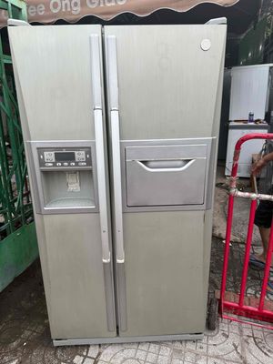 Tủ lạnh Side by side 550l. Mua bán Tủ lạnh tại Thành phố Thủ Đức Tp Hồ Chí Minh được đăng bởi Cu Nam